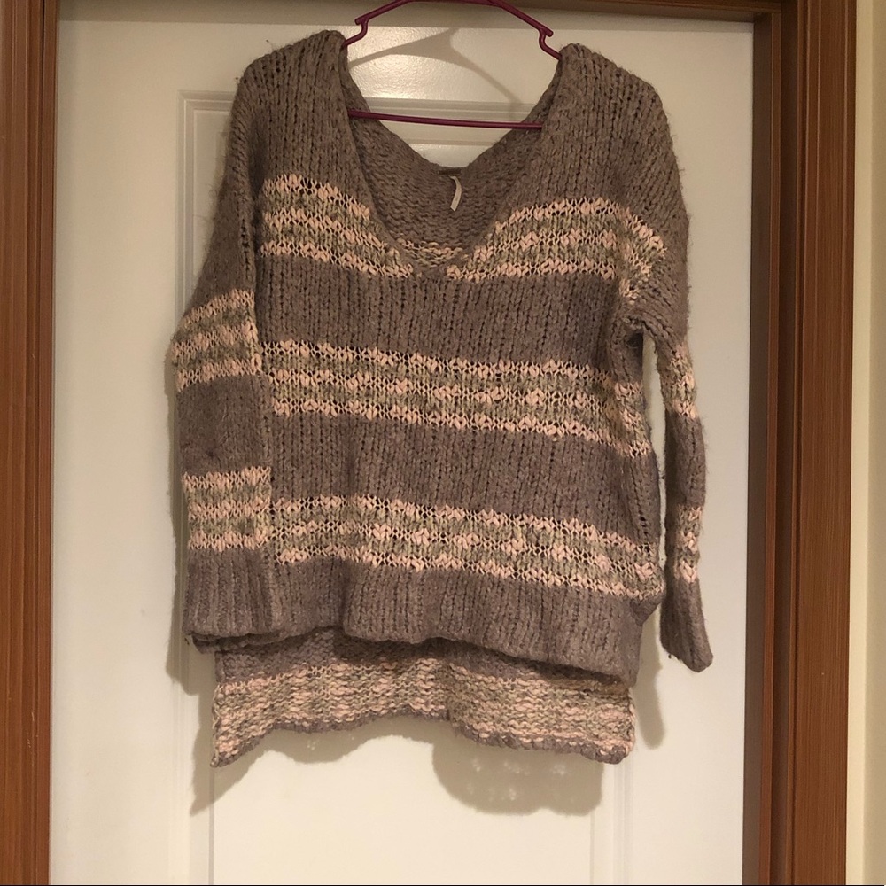FREE PEOPLE knit sweater